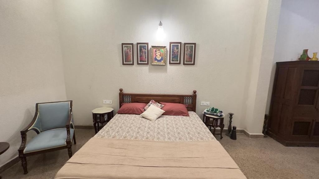 Vraj Vilas Vrindavan Luaran gambar